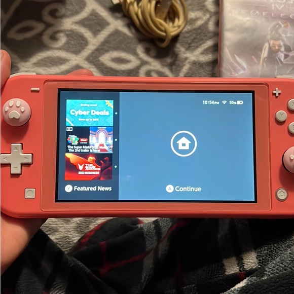 Nintendo Switch lite bundle with extra long charging cable - Picture 4 of 10